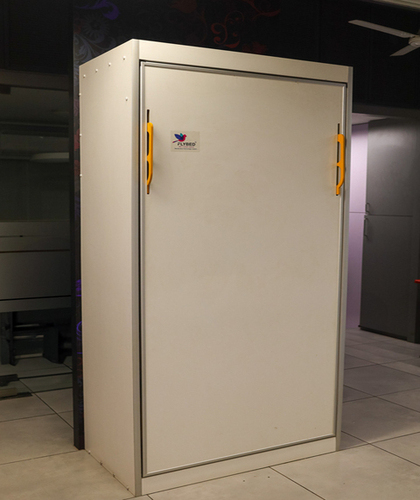 var-002